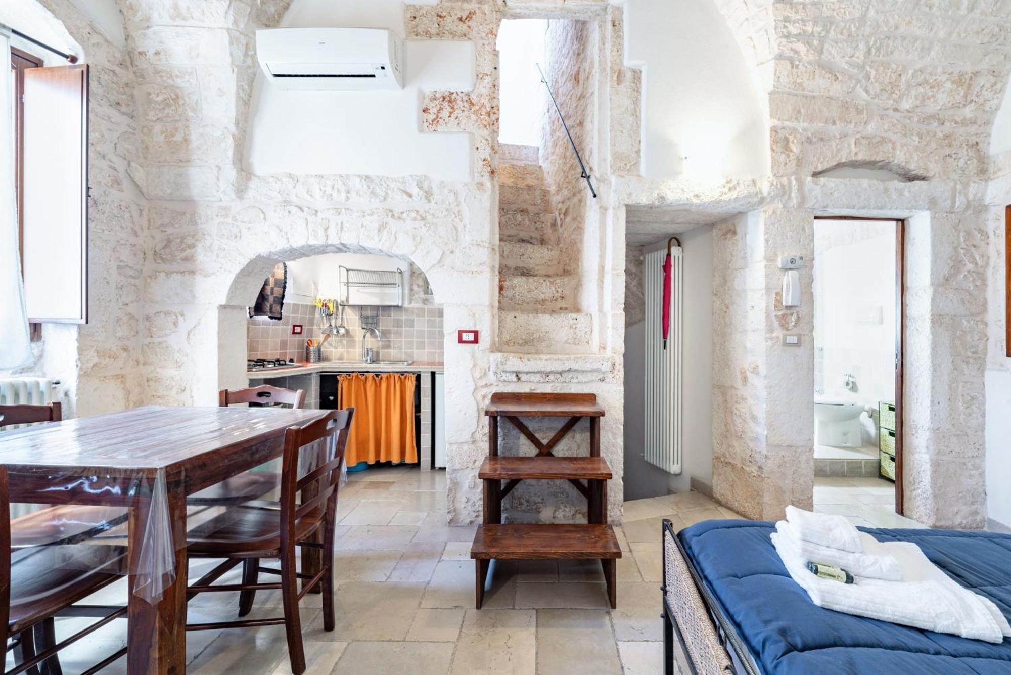 Casa Colombo & Casa Scipione By Rentbeat Hotel ออสตูนี ภายนอก รูปภาพ
